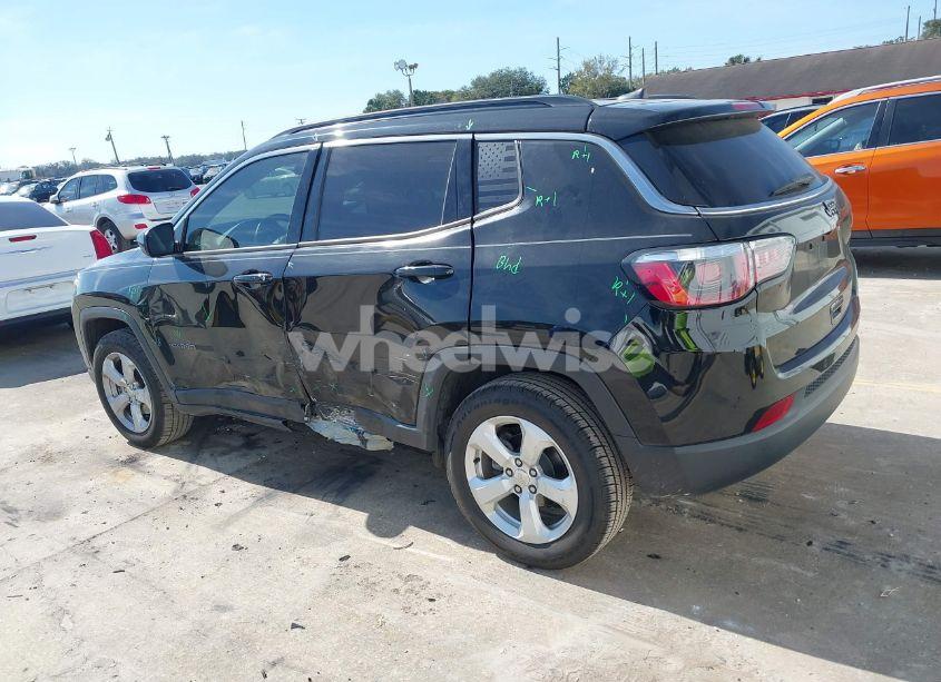 Photo 15 of 2018 Jeep Compass LATITUDE FWD (VIN 3C4NJCBB5JT102532)