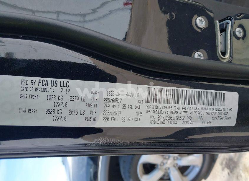 Photo 9 of 2018 Jeep Compass LATITUDE FWD (VIN 3C4NJCBB5JT102532)