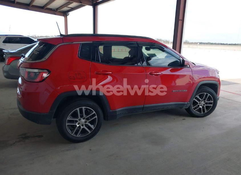 Photo 13 of 2018 Jeep Compass LATITUDE FWD (VIN 3C4NJCBB5JT194175)