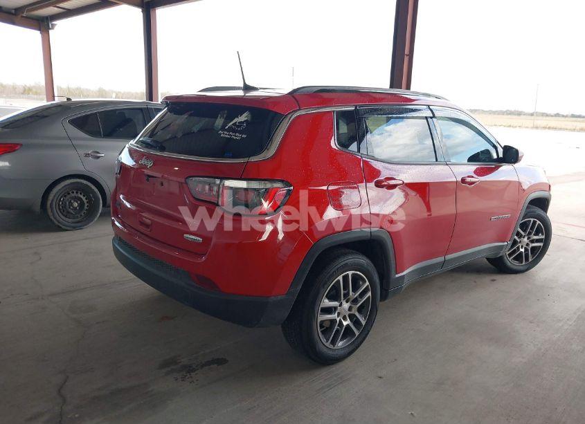 Photo 4 of 2018 Jeep Compass LATITUDE FWD (VIN 3C4NJCBB5JT194175)