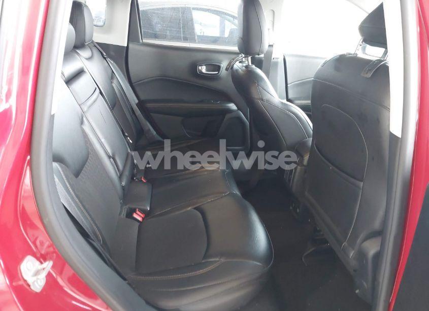 Photo 8 of 2018 Jeep Compass LATITUDE FWD (VIN 3C4NJCBB5JT194175)