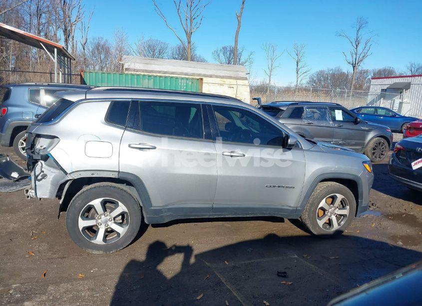 Photo 14 of 2018 Jeep Compass LATITUDE FWD (VIN 3C4NJCBB5JT408050)
