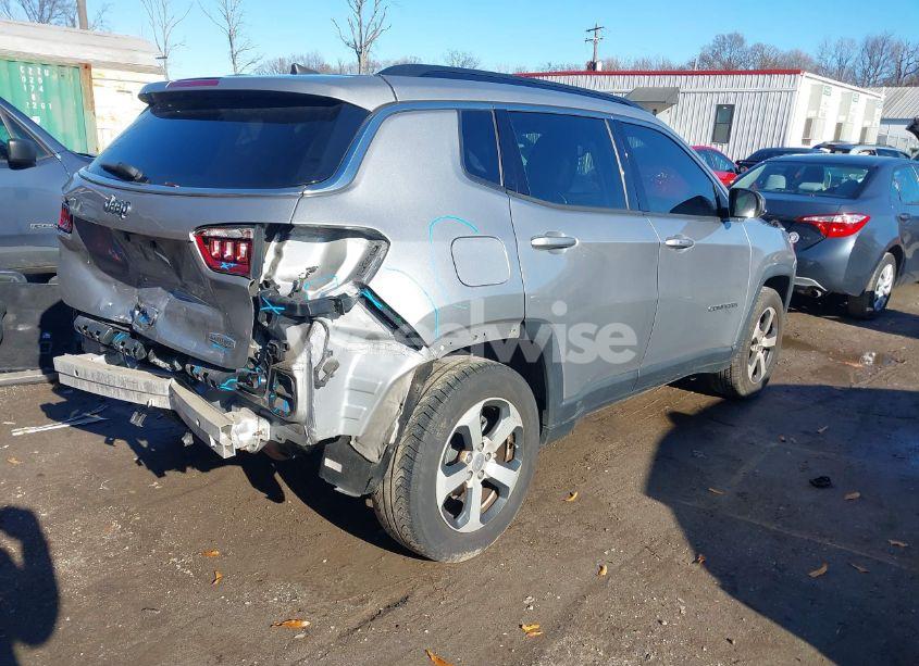 Photo 4 of 2018 Jeep Compass LATITUDE FWD (VIN 3C4NJCBB5JT408050)