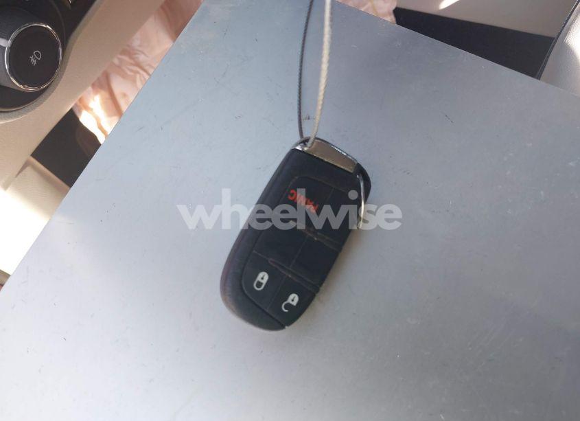 Photo 11 of 2018 Jeep Compass SUN AND WHEEL FWD (VIN 3C4NJCBB5JT489437)