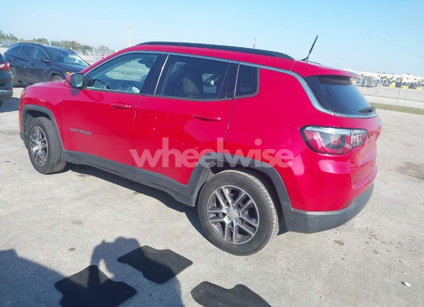Photo 3 of 2018 Jeep Compass SUN AND WHEEL FWD (VIN 3C4NJCBB5JT489437)