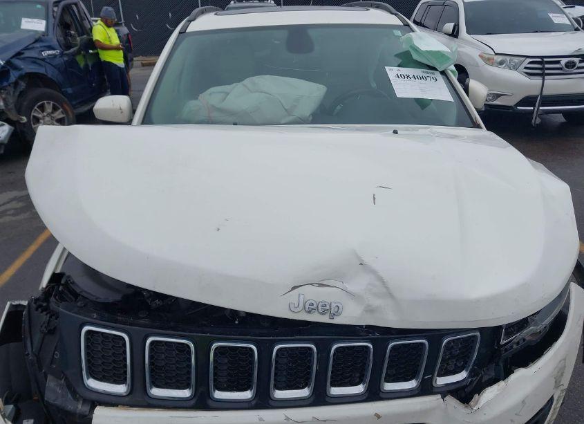 Photo 10 of 2019 Jeep Compass SUN AND WHEEL FWD (VIN 3C4NJCBB5KT692622)