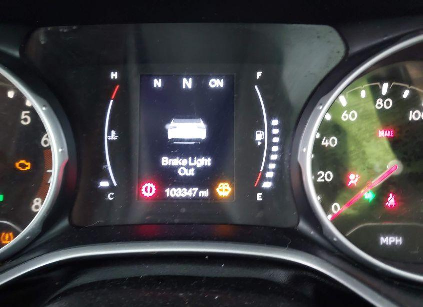 Photo 15 of 2019 Jeep Compass SUN AND WHEEL FWD (VIN 3C4NJCBB5KT692622)