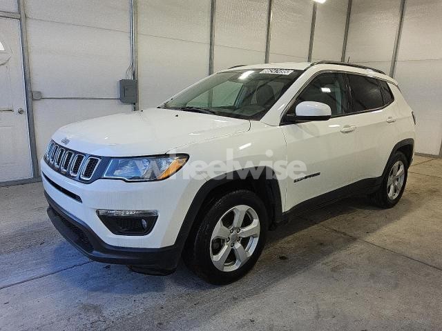Photo 4 of 2019 JEEP COMPASS LATITUDE N/A (VIN 3C4NJCBB5KT699392)