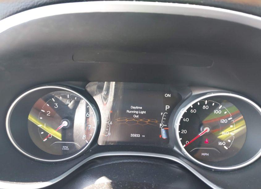 Photo 7 of 2019 Jeep Compass SUN AND WHEEL FWD (VIN 3C4NJCBB5KT711413)