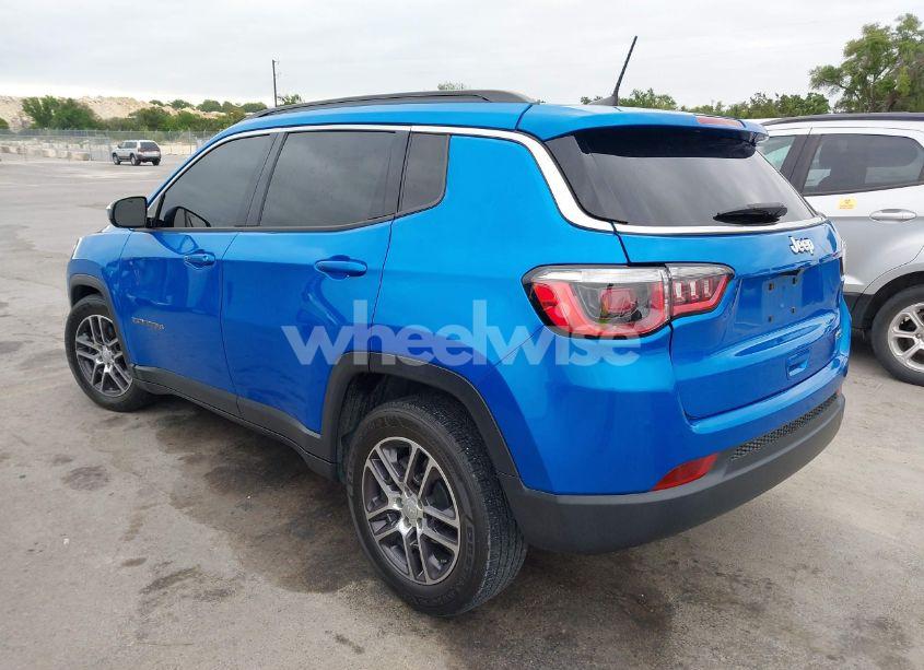 Photo 3 of 2019 Jeep Compass SUN AND WHEEL FWD (VIN 3C4NJCBB5KT782420)