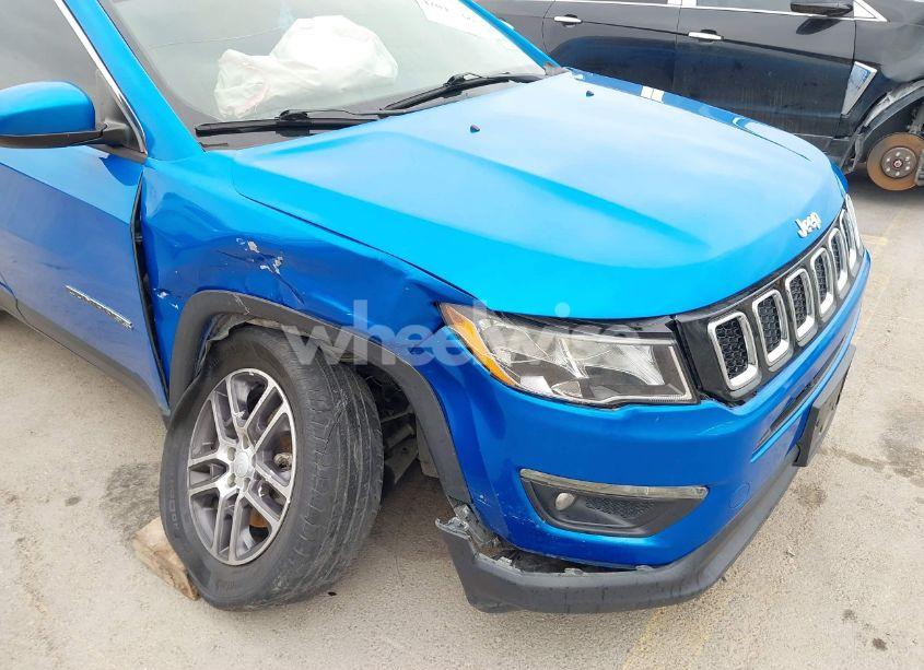 Photo 6 of 2019 Jeep Compass SUN AND WHEEL FWD (VIN 3C4NJCBB5KT782420)