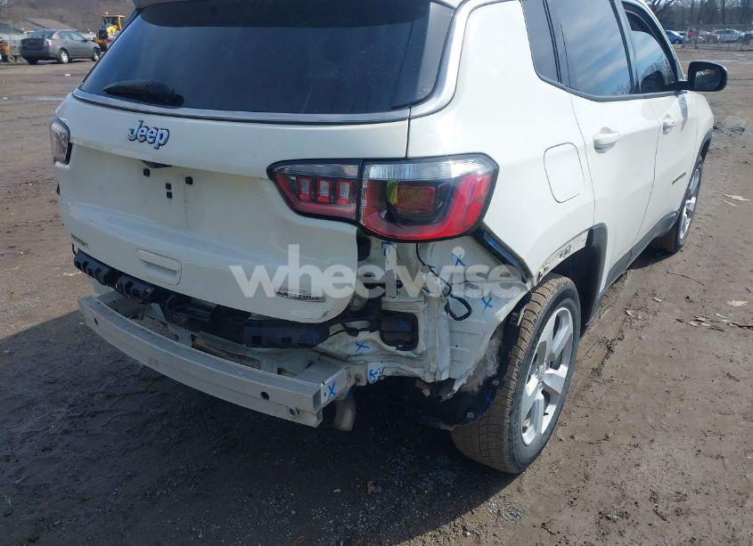 Photo 6 of 2019 Jeep Compass LATITUDE FWD (VIN 3C4NJCBB5KT855205)