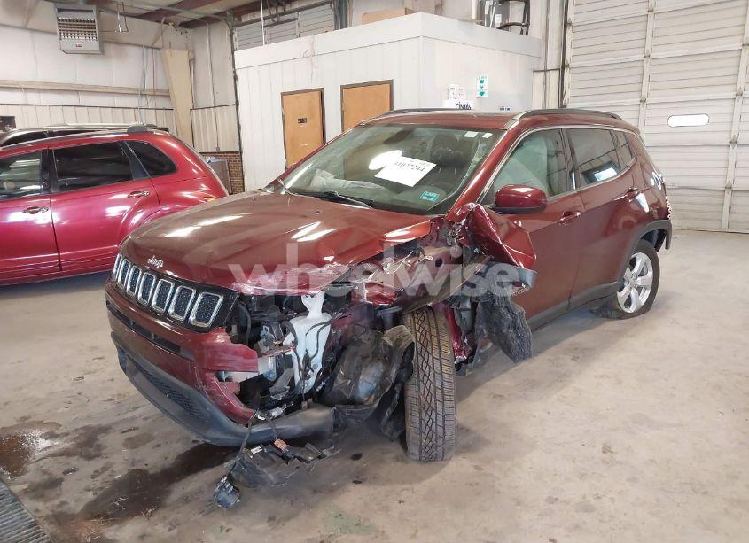 Photo 2 of 2021 Jeep Compass LATITUDE FWD (VIN 3C4NJCBB5MT514471)