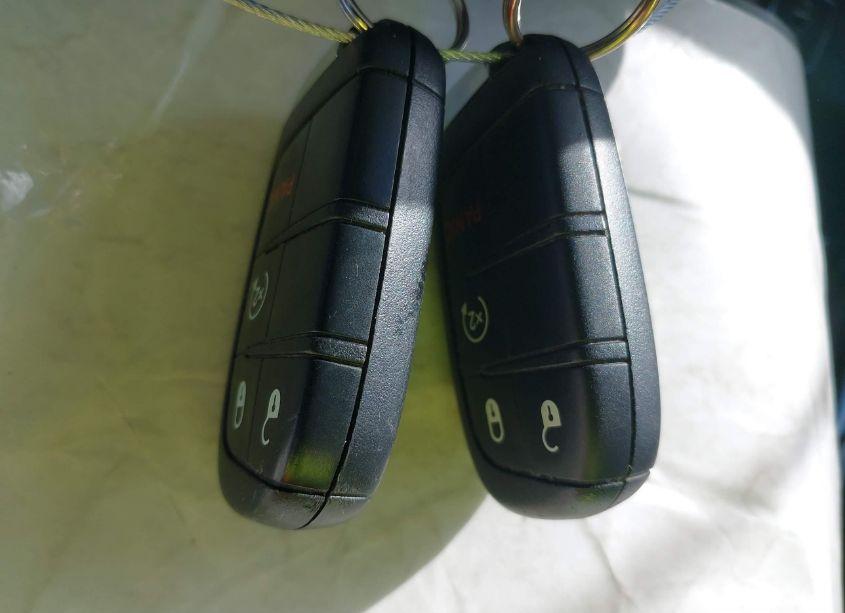 Photo 11 of 2018 Jeep Compass LATITUDE FWD (VIN 3C4NJCBB6JT102877)