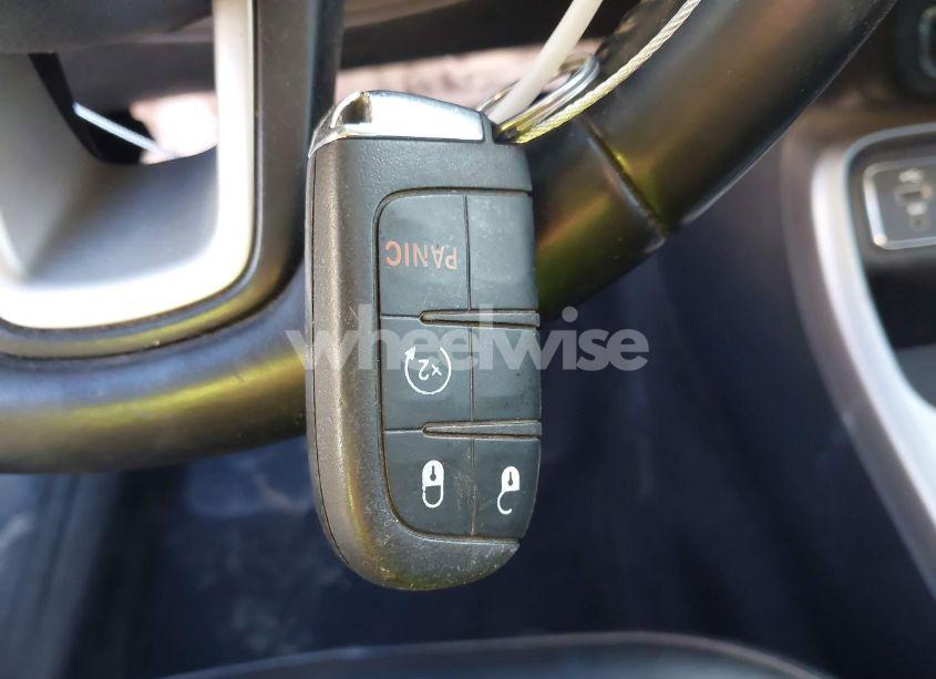 Photo 11 of 2018 Jeep Compass LATITUDE FWD (VIN 3C4NJCBB6JT140433)