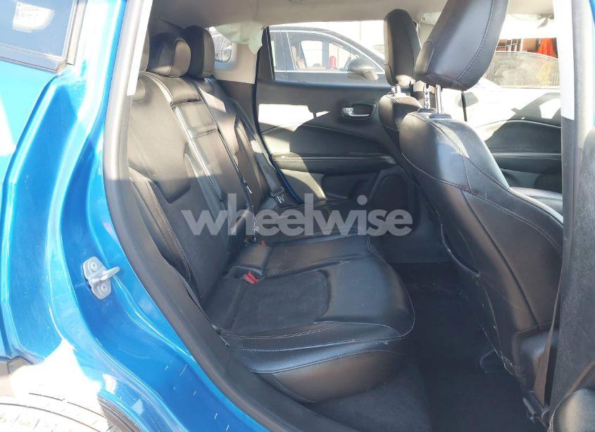 Photo 8 of 2018 Jeep Compass LATITUDE FWD (VIN 3C4NJCBB6JT140433)