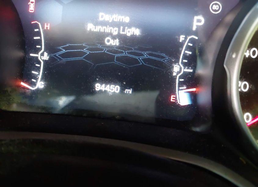 Photo 16 of 2018 Jeep Compass LATITUDE FWD (VIN 3C4NJCBB6JT267991)