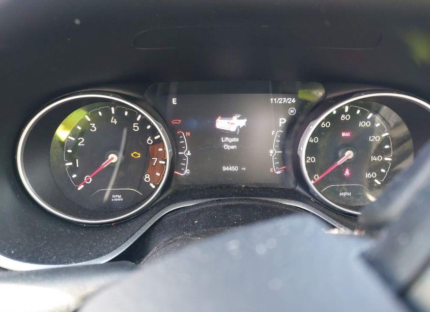 Photo 7 of 2018 Jeep Compass LATITUDE FWD (VIN 3C4NJCBB6JT267991)