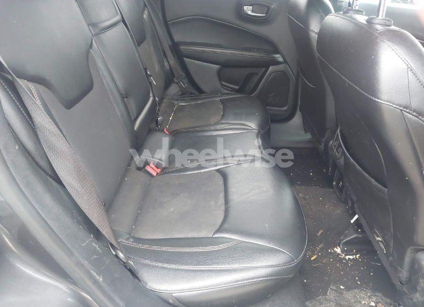 Photo 8 of 2018 Jeep Compass LATITUDE FWD (VIN 3C4NJCBB6JT487681)