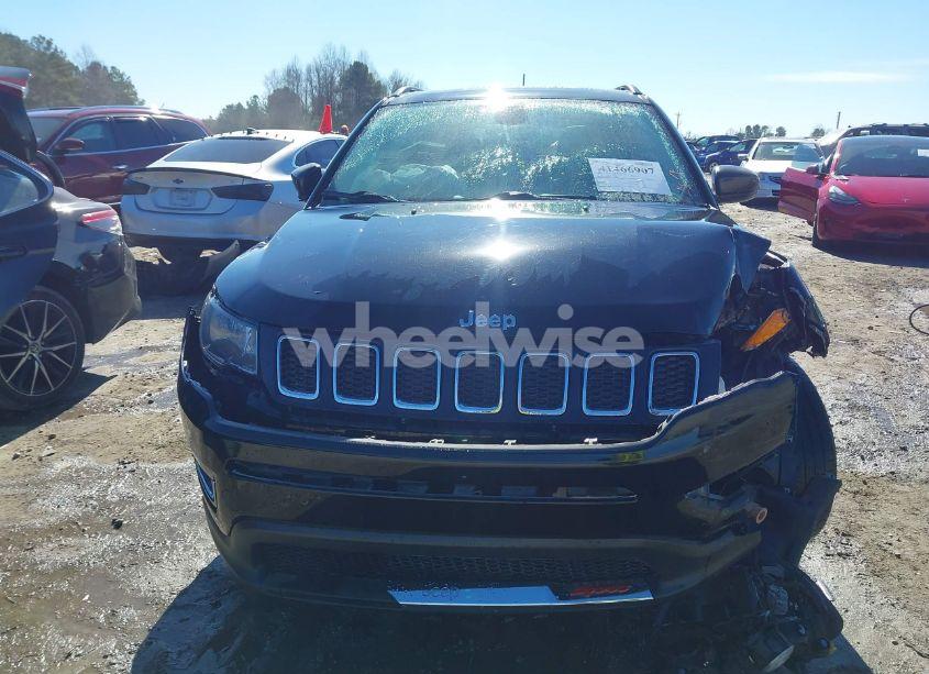 Photo 12 of 2019 Jeep Compass SUN AND WHEEL FWD (VIN 3C4NJCBB6KT843676)