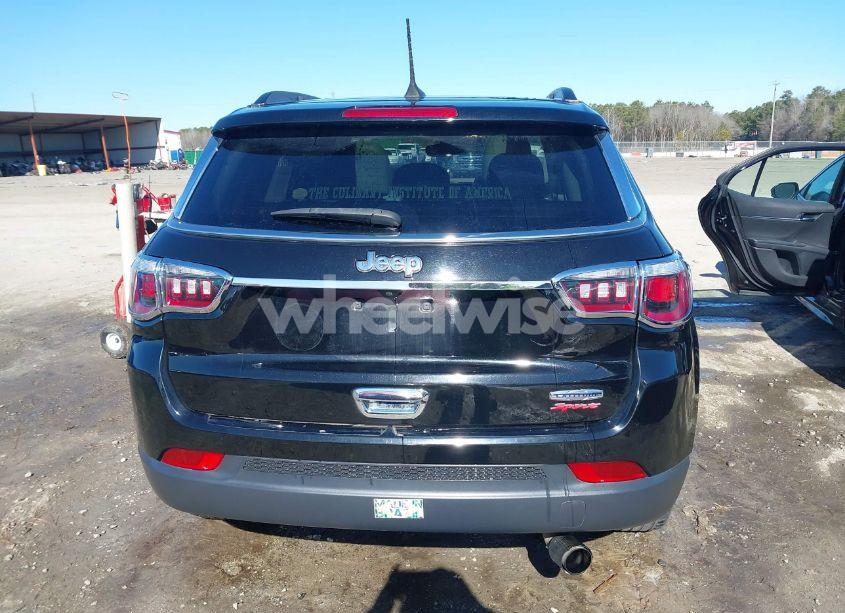 Photo 16 of 2019 Jeep Compass SUN AND WHEEL FWD (VIN 3C4NJCBB6KT843676)