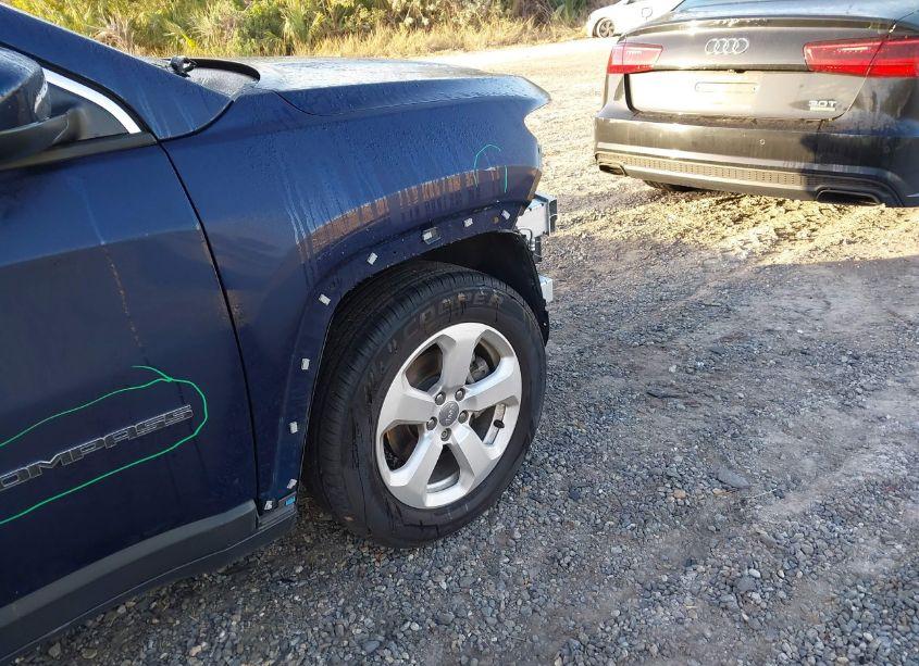 Photo 18 of 2021 Jeep Compass LATITUDE FWD (VIN 3C4NJCBB6MT560018)