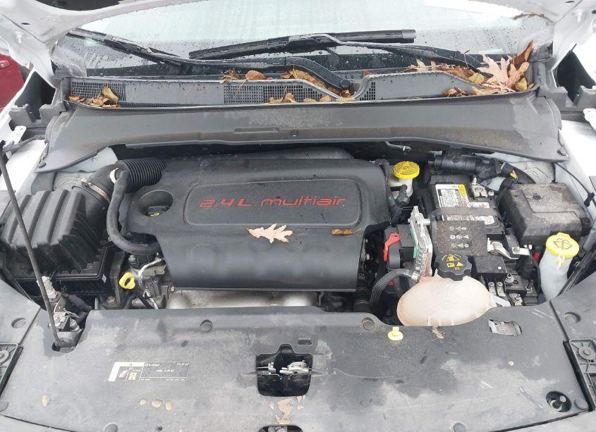 Photo 10 of 2022 Jeep Compass LATITUDE FWD (VIN 3C4NJCBB6NT140146)