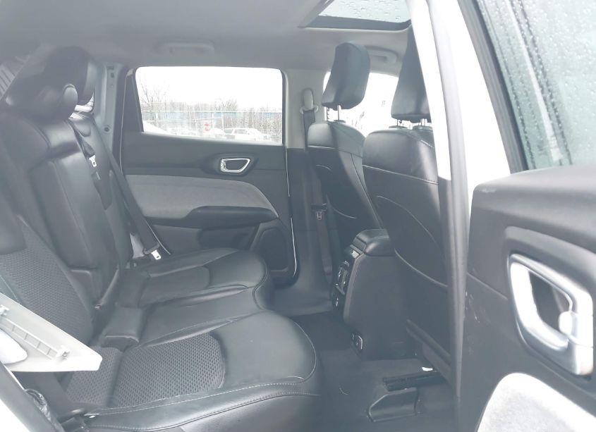 Photo 8 of 2022 Jeep Compass LATITUDE FWD (VIN 3C4NJCBB6NT140146)