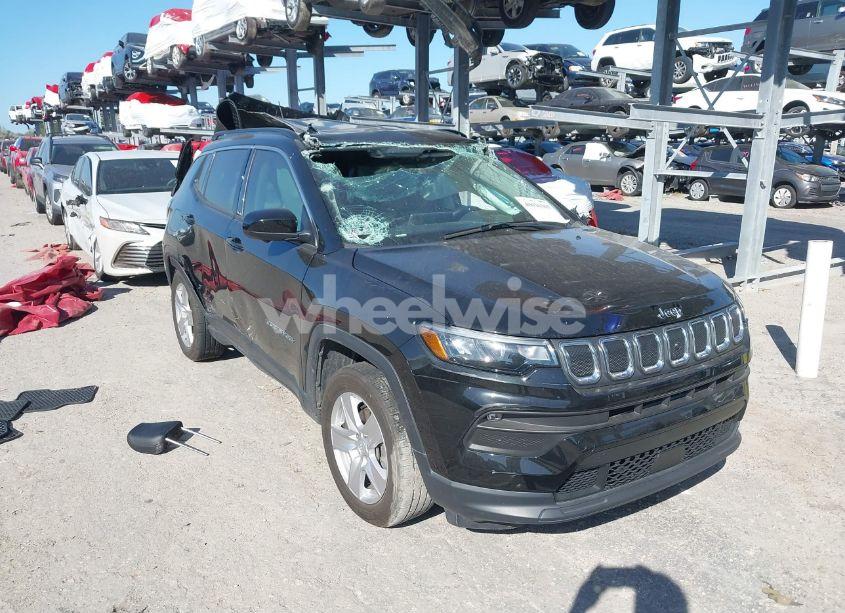 2022 Jeep Compass LATITUDE FWD (VIN 3C4NJCBB6NT225259) main photo
