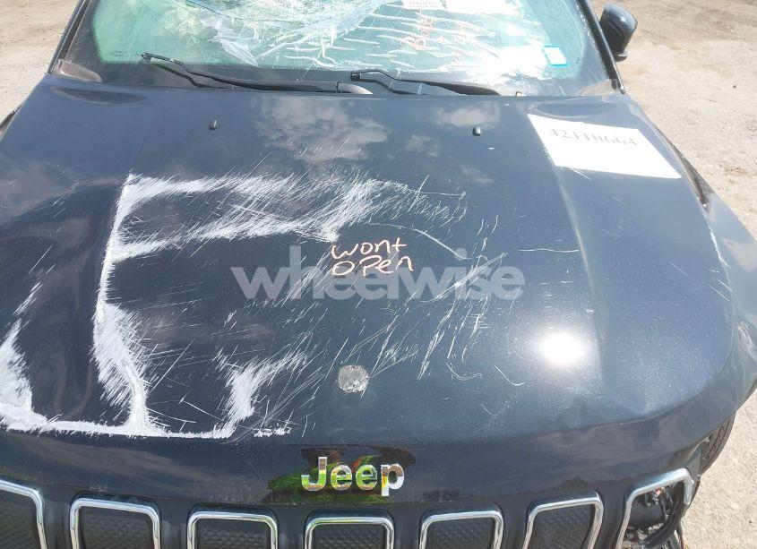 Photo 10 of 2022 Jeep Compass LATITUDE FWD (VIN 3C4NJCBB6NT229649)
