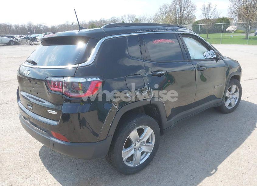 Photo 4 of 2022 Jeep Compass LATITUDE FWD (VIN 3C4NJCBB6NT229649)