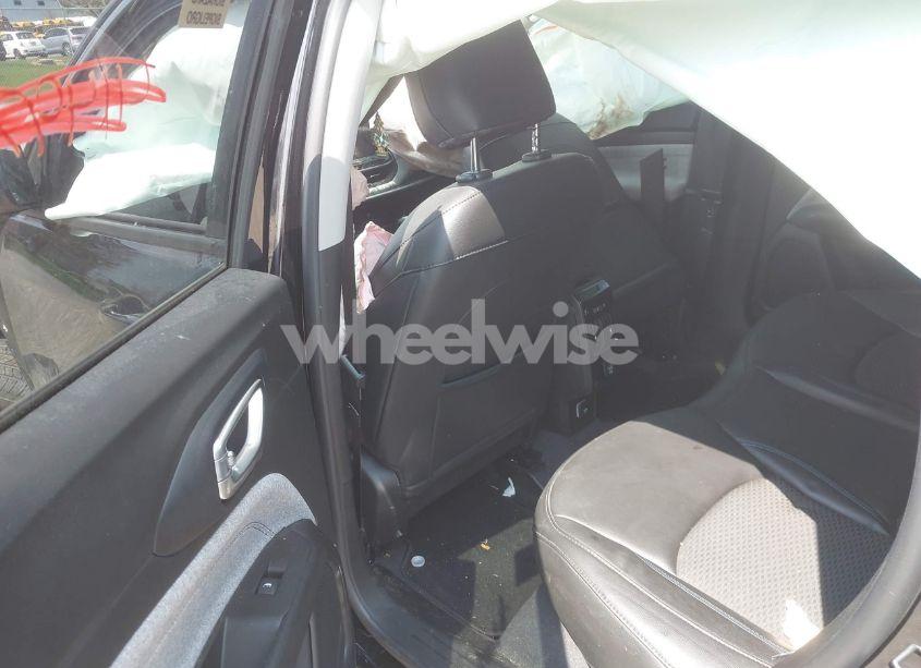 Photo 8 of 2022 Jeep Compass LATITUDE FWD (VIN 3C4NJCBB6NT229649)