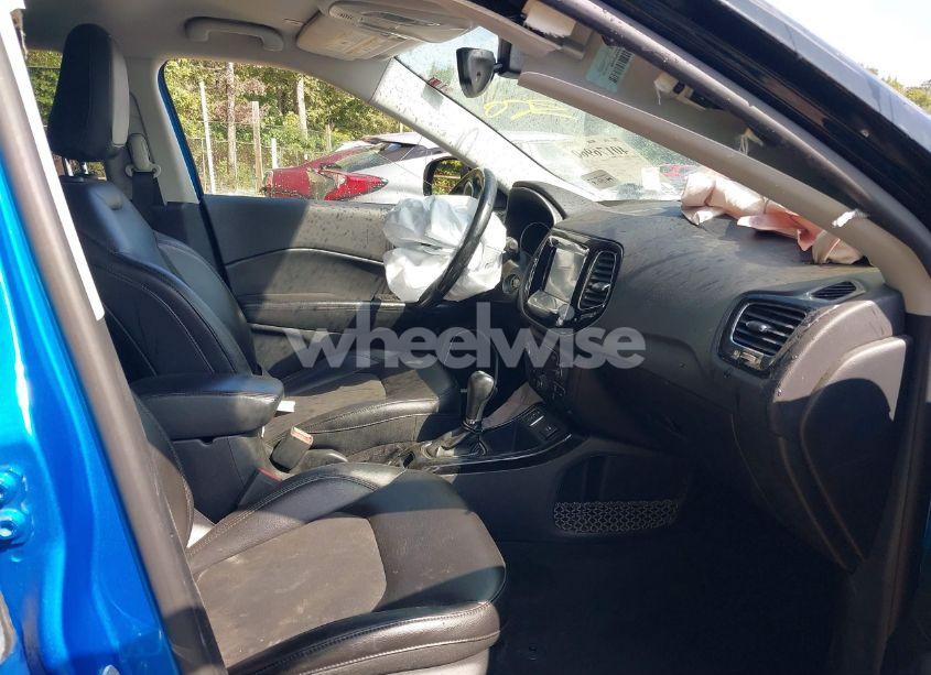 Photo 5 of 2018 Jeep Compass ALTITUDE FWD (VIN 3C4NJCBB7JT327275)