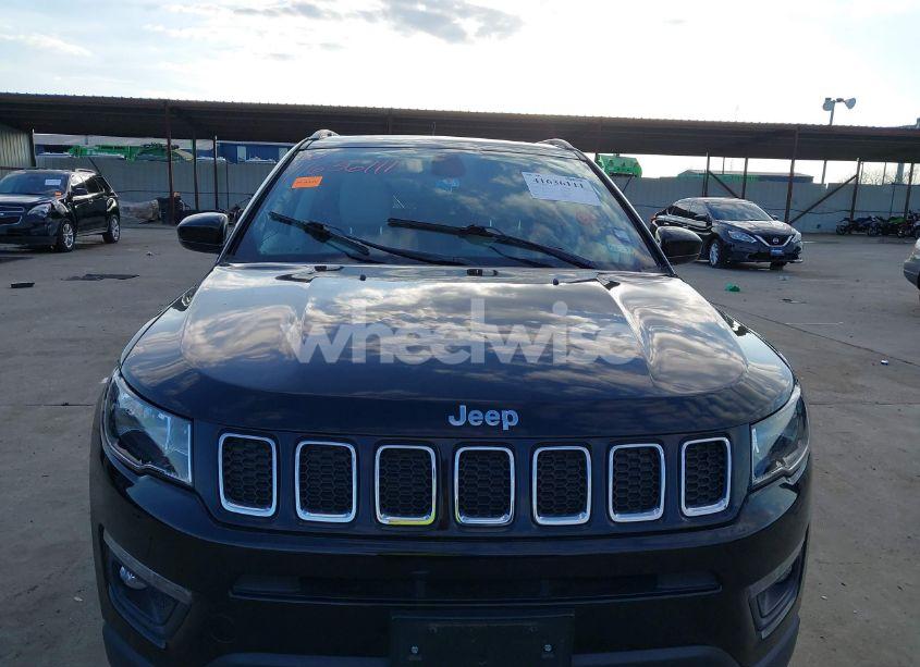 Photo 13 of 2019 Jeep Compass SUN AND WHEEL FWD (VIN 3C4NJCBB7KT706519)