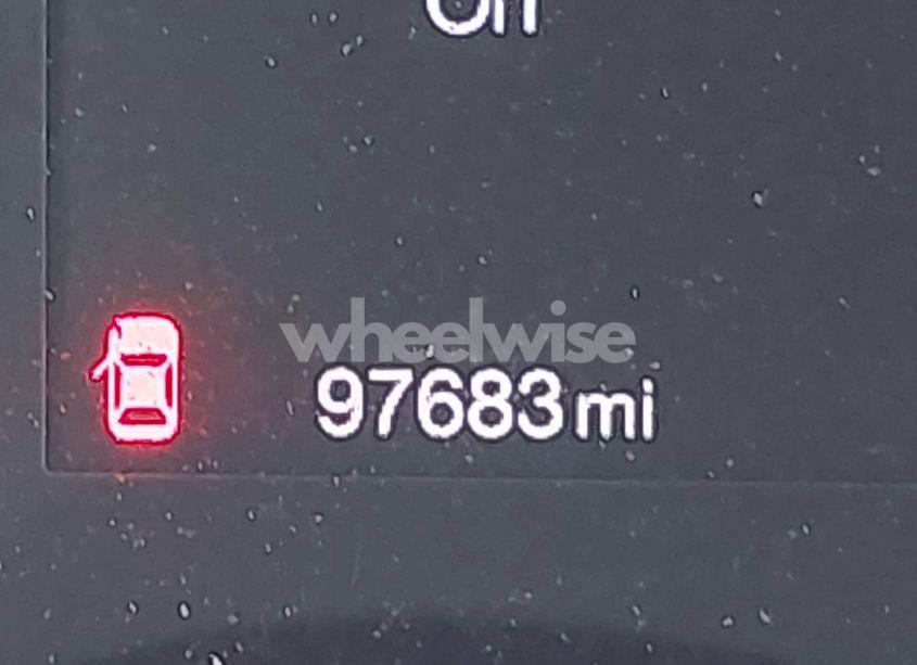 Photo 16 of 2019 Jeep Compass LATITUDE FWD (VIN 3C4NJCBB7KT742453)