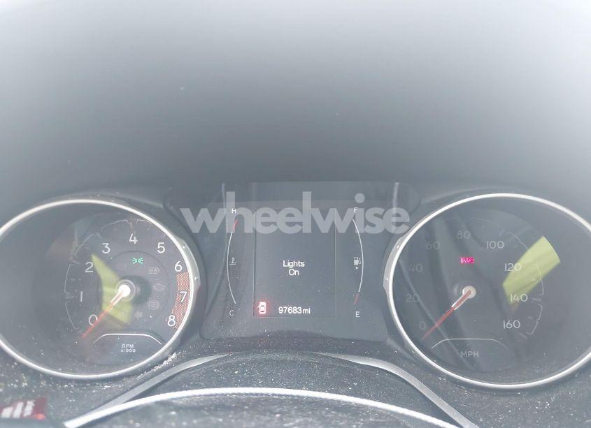 Photo 7 of 2019 Jeep Compass LATITUDE FWD (VIN 3C4NJCBB7KT742453)