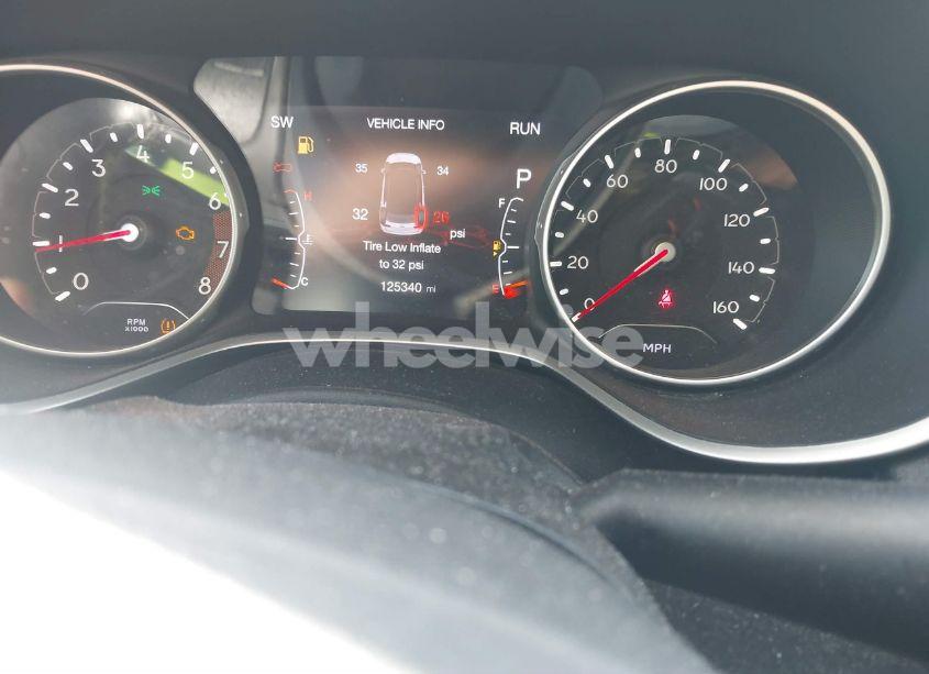 Photo 7 of 2019 Jeep Compass ALTITUDE FWD (VIN 3C4NJCBB7KT743456)