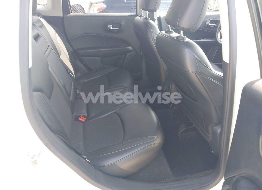 Photo 8 of 2019 Jeep Compass ALTITUDE FWD (VIN 3C4NJCBB7KT743456)