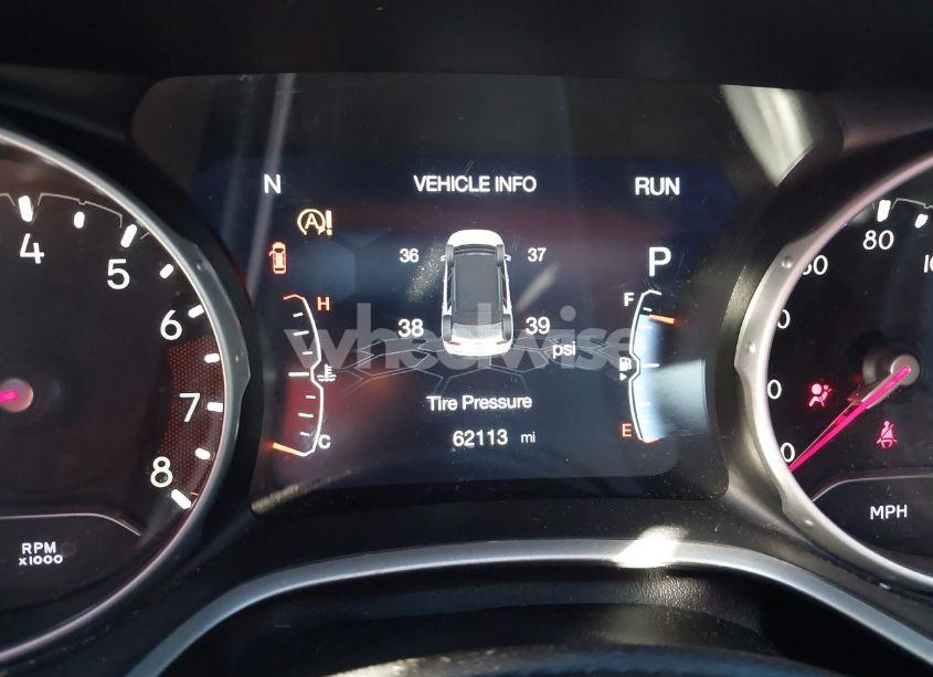 Photo 15 of 2019 Jeep Compass LATITUDE FWD (VIN 3C4NJCBB7KT855612)