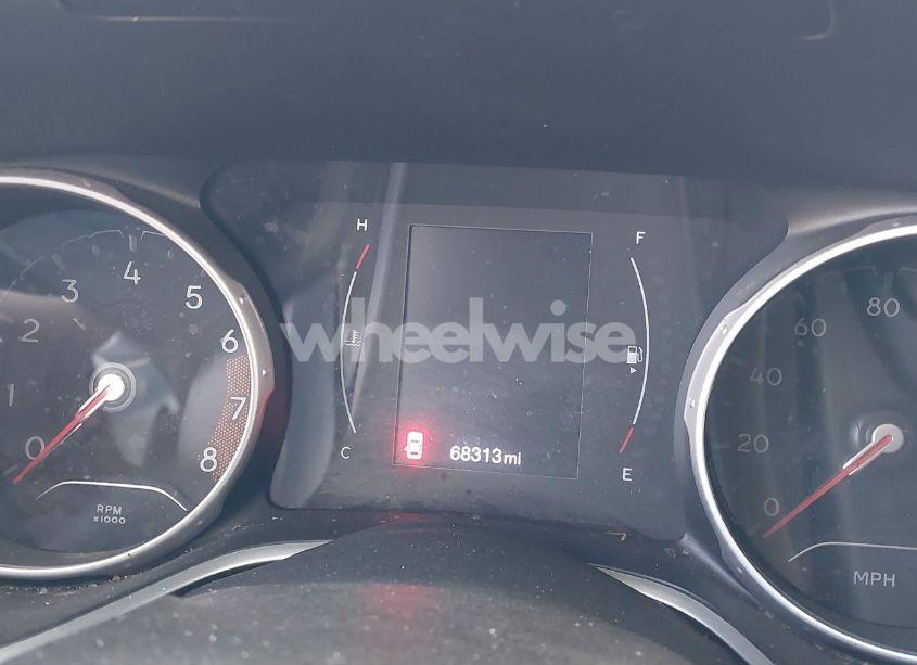 Photo 14 of 2020 Jeep Compass LATITUDE FWD (VIN 3C4NJCBB7LT162363)