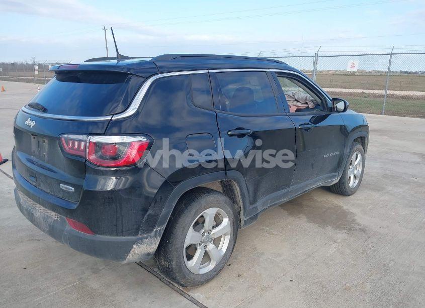 Photo 4 of 2020 Jeep Compass LATITUDE FWD (VIN 3C4NJCBB7LT162363)