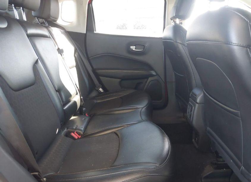 Photo 8 of 2020 Jeep Compass SUN AND WHEEL FWD (VIN 3C4NJCBB7LT211657)