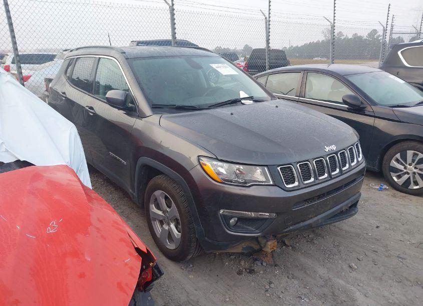 2021 Jeep Compass LATITUDE FWD (VIN 3C4NJCBB7MT523124) main photo
