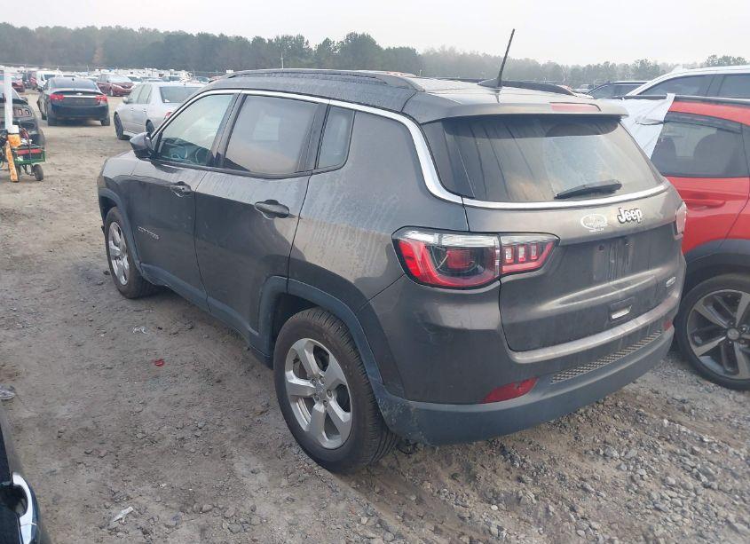 Photo 3 of 2021 Jeep Compass LATITUDE FWD (VIN 3C4NJCBB7MT523124)