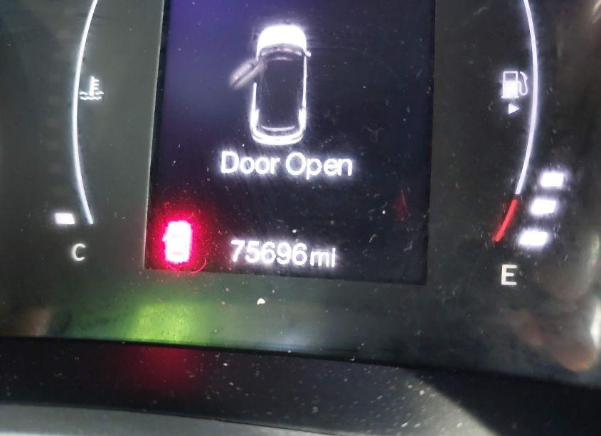 Photo 15 of 2021 Jeep Compass LATITUDE FWD (VIN 3C4NJCBB7MT570962)