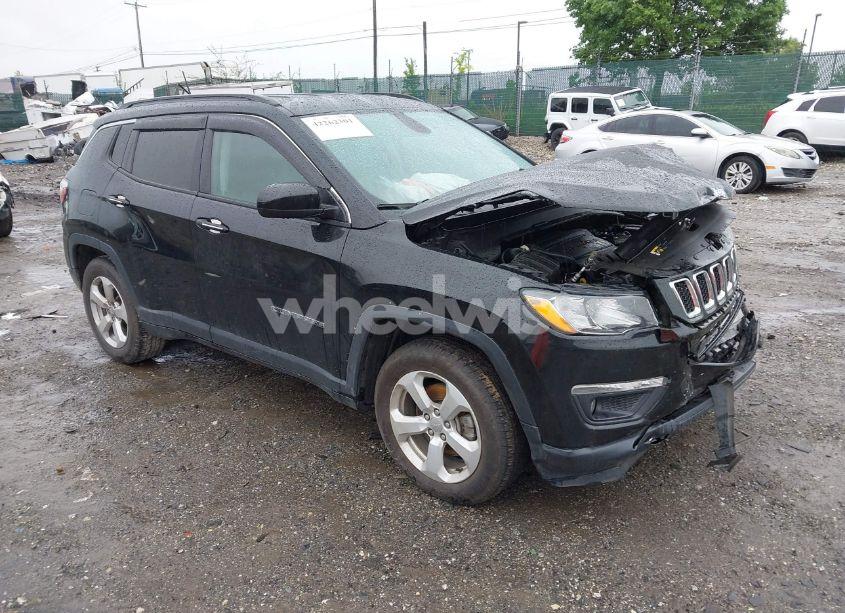 2021 Jeep Compass LATITUDE FWD (VIN 3C4NJCBB7MT592525) main photo