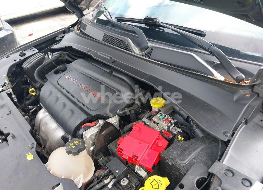 Photo 10 of 2021 Jeep Compass LATITUDE FWD (VIN 3C4NJCBB7MT604673)