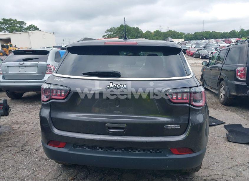 Photo 16 of 2021 Jeep Compass LATITUDE FWD (VIN 3C4NJCBB7MT604673)