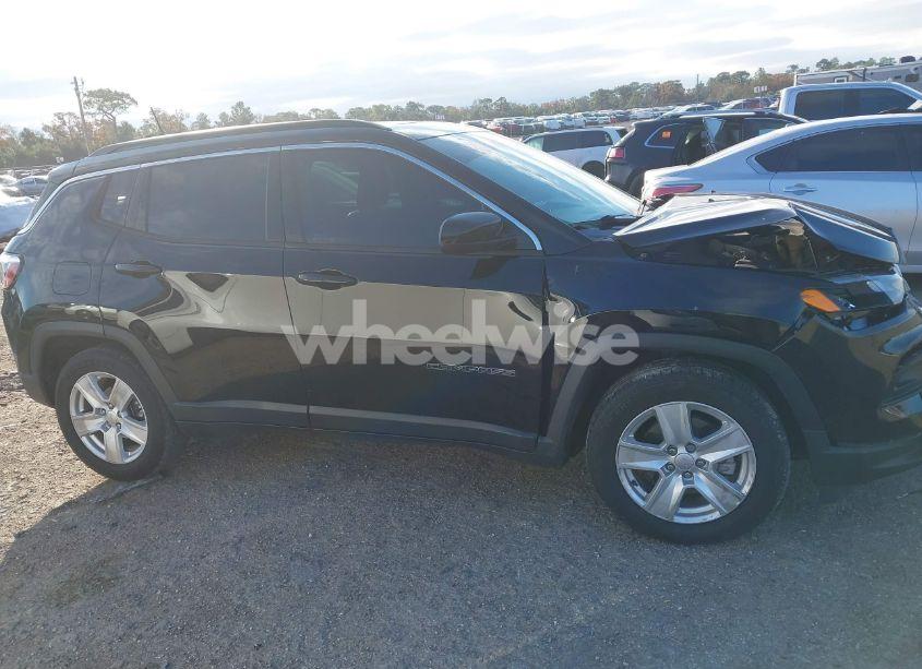 Photo 12 of 2022 Jeep Compass LATITUDE FWD (VIN 3C4NJCBB7NT119144)