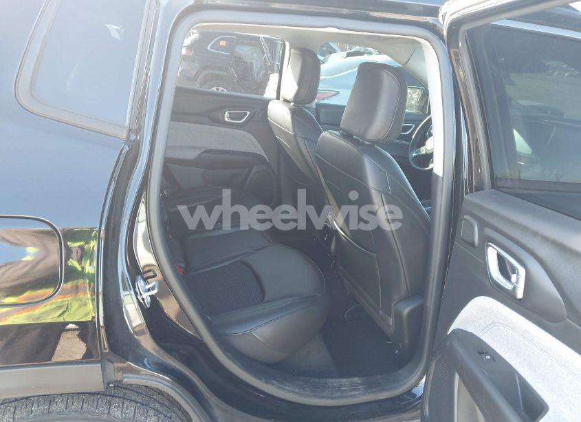 Photo 8 of 2022 Jeep Compass LATITUDE FWD (VIN 3C4NJCBB7NT119144)